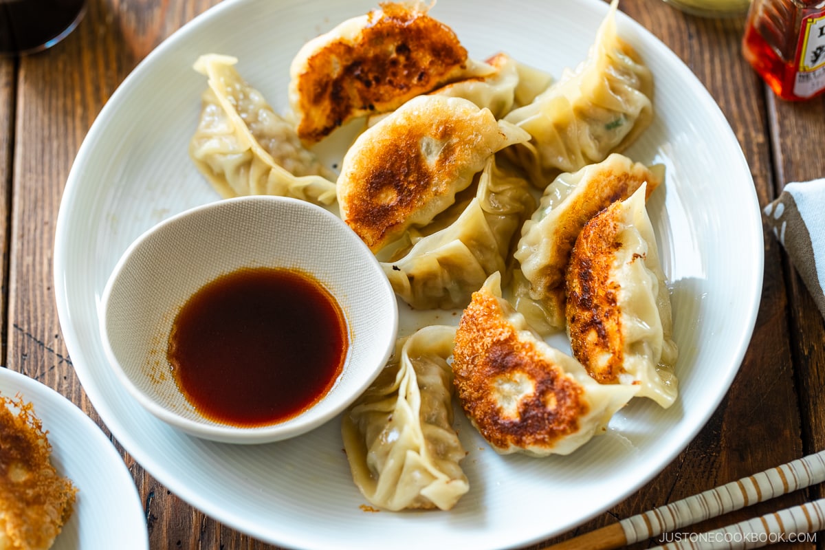 Gyoza de frango (Compre 1 e leve 1 grátis)